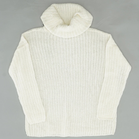 NWT Oversized Cowl Sweater - Picture 2 of 2